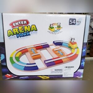 Childrens Enterntge Arena Park Track Set- Multicolor